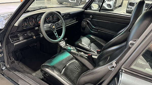 Porsche 911 993 Carrera C2 Coupe Foto 10
