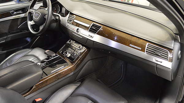 Audi A8 Lang 4.2 TDI quattro Foto 13