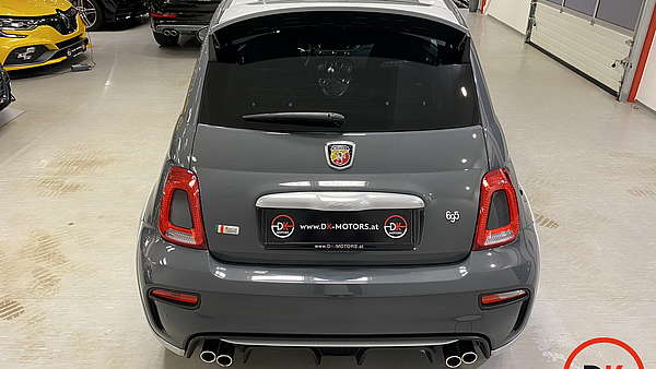 Abarth 695 70° Anniversario Foto 7