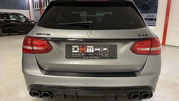 Mercedes C43 AMG T-Modell Foto 3