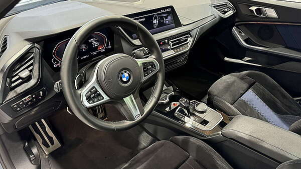 BMW 120d xDrive (F40) Automatik M-Paket Foto 16