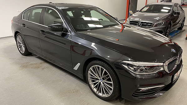 BMW 540i xDrive Autom. G30 Foto 13