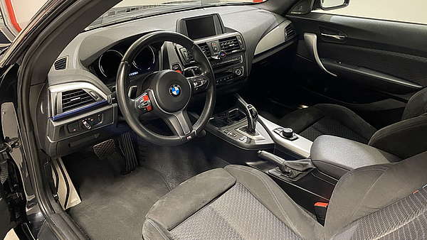 BMW M135i xDrive Automatik Foto 11