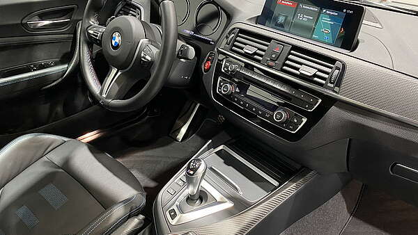 BMW M2 Competition DKG black Foto 24