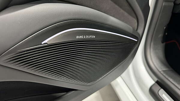 Audi TT 45 TFSI Competition Quattro S-Tronic 40 Jahre Edi Foto 17