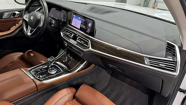 BMW X7 xDrive 30d  6-Sitzer Design Pure Excellence Foto 25