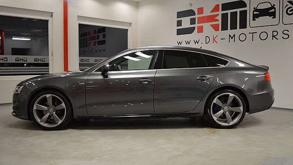 Audi A5 SB S-Line grau quattro Foto 2