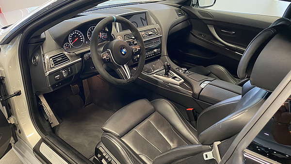BMW M6 Coupe DKG Foto 13