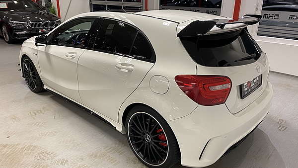 Mercedes A45 AMG 4Matic Turbo Performance Foto 14