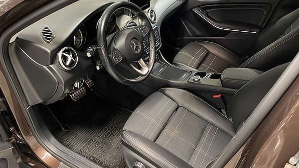 Mercedes GLA 200 CDI Automatik Foto 10