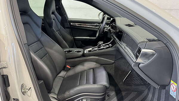 Porsche Panamera 4S Hybrid Sport Turismo 2021 Foto 18