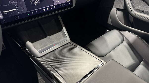 Tesla Model S Plaid (1020 PS) Foto 20