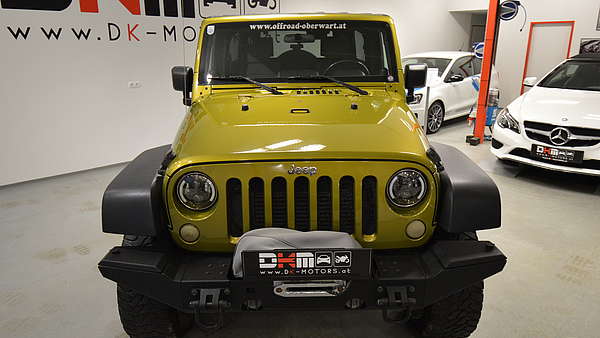 Jeep Wrangler Rubicon grün Foto 7