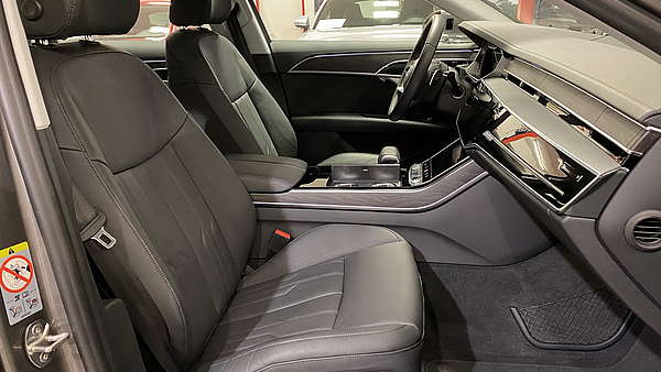 Audi A8 50 TDI Quattro Tiptronic Foto 23