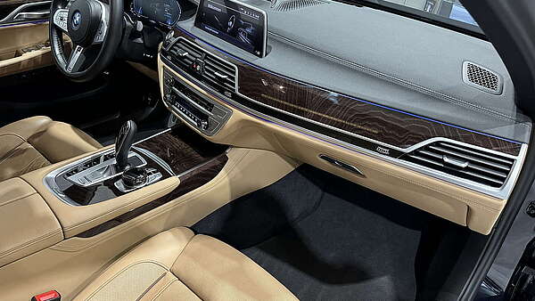 BMW 745e PHEV Hybrid M-Paket Aut. Foto 22