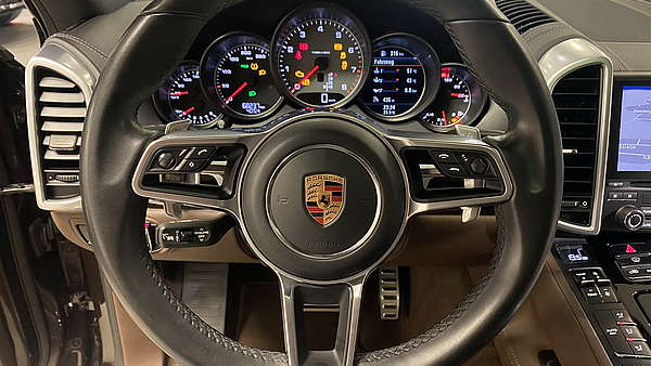 Porsche Cayenne S II Facelift Foto 30