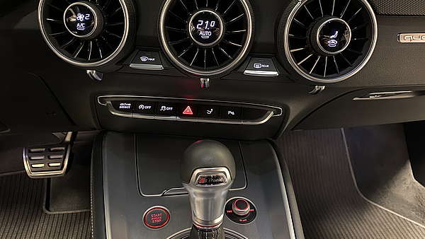 Audi TTS Coupe S-Tronic Foto 24