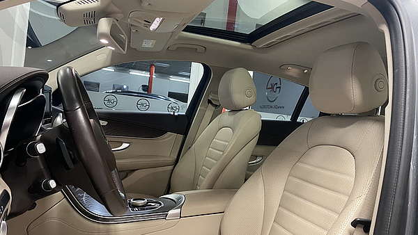 Mercedes GLC 250d 4Matic Coupe Aut. AMG Line Foto 17