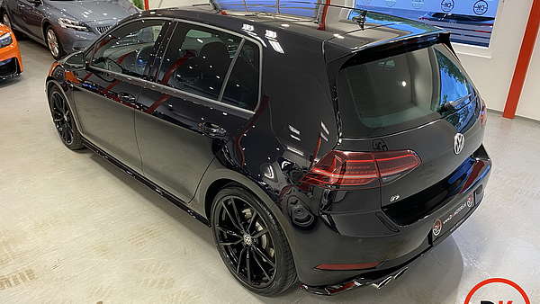 VW Golf 7R DSG Facelift schwarz Foto 8