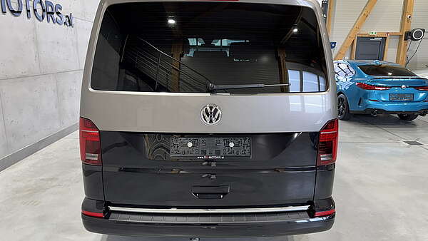 VW Multivan T6.1 2.0 TDI 4Motion DSG Highline 2022 Foto 3