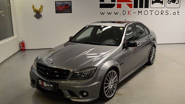 Mercedes C63 Limo grau Foto 0