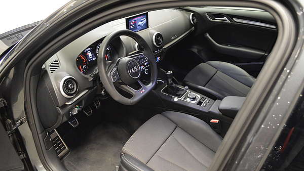 Audi A3 SB 35 TFSI Sport S-Line Foto 14