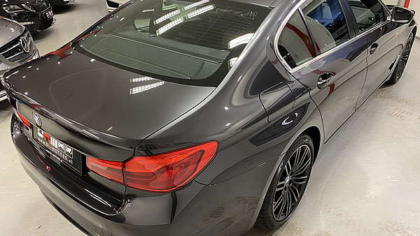 BMW 540i xDrive Automatik (G30) Foto 4