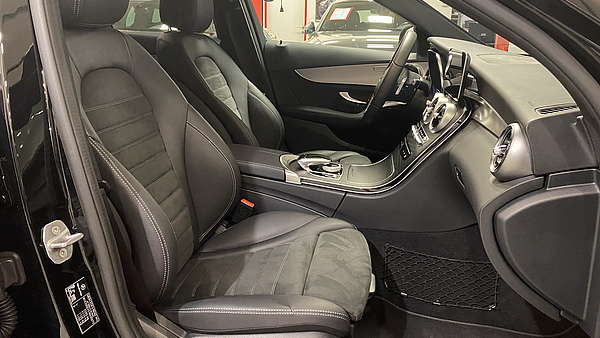 Mercedes C220d 4-Matic AMG Line Foto 18