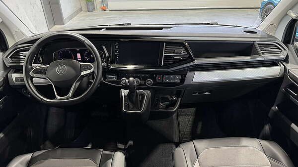 VW Multivan T6.1 2.0 TDI 4Motion DSG Highline 2022 Foto 25