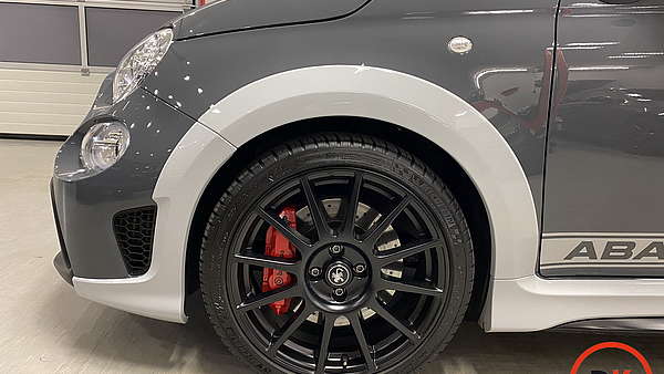 Abarth 695 70° Anniversario Foto 14