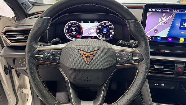 Cupra Formentor 2.0 TSI 4Drive DSG 2022 190PS Foto 21