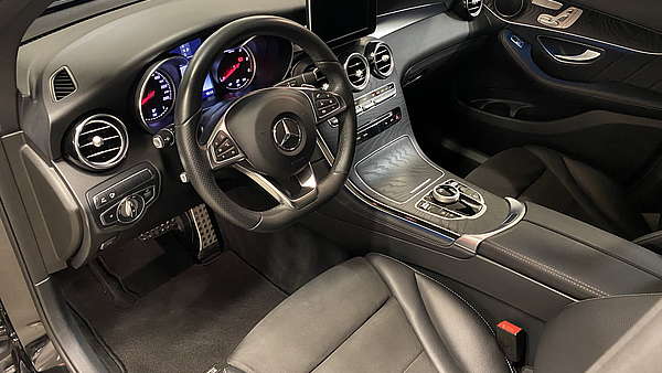 Mercedes GLC 250d 4Matic AMG Line Foto 13