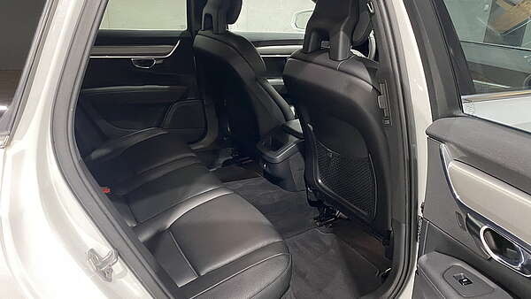 Volvo V90 D3 AWD Momentum Aut. Foto 16