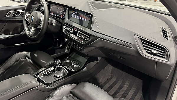 BMW M135i xDrive F40 Performance Foto 24