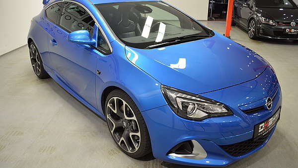 Opel Astra J OPC Foto 6