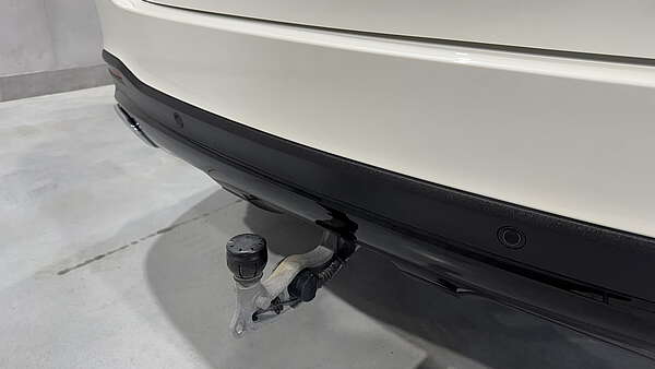 Mercedes GLE 400d 4Matic Aut. AMG Line Diamantweiß Foto 12