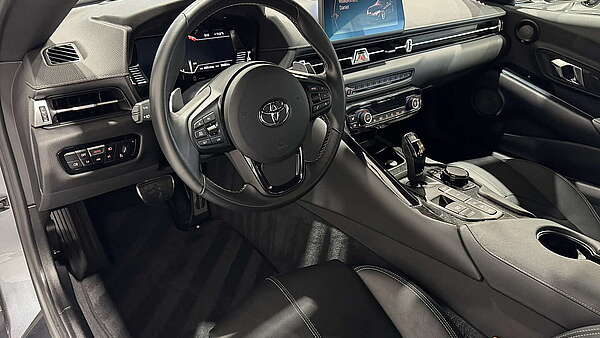 Toyota Supra GR MK5 grau 2021 Foto 14