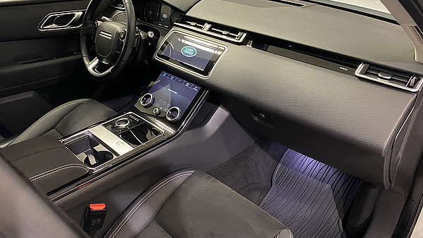 Land Rover Range Rover Velar D180 Foto 16