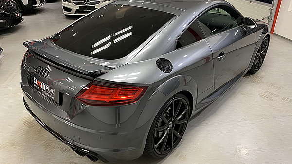 Audi TTS Coupe S-Tronic Foto 4