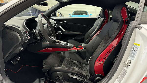 Audi TT 45 TFSI Competition Quattro S-Tronic 40 Jahre Edi Foto 14
