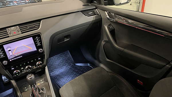 Skoda Octavia Combi RS TSI DSG 245 2019er Foto 44