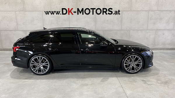 Audi A6 Avant 45 TDI Sport Quattro All Black Foto 0