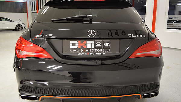 Mercedes CLA 45 AMG SB Orange Foto 4