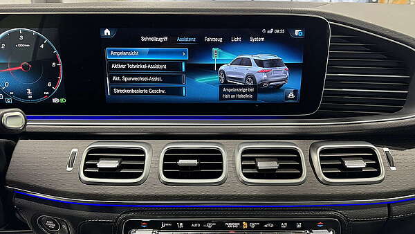 Mercedes GLE 400d 4Matic Aut. AMG Line Diamantweiß Foto 34