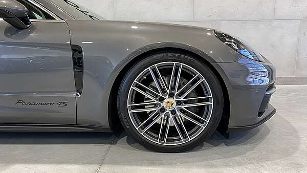 Porsche Panamera 4S Diesel V8 Foto 8