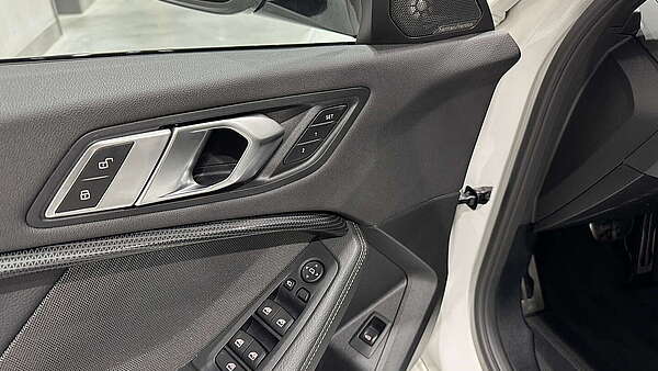 BMW M135i xDrive F40 Performance Foto 18