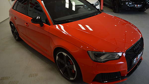 Audi RS3 8V Foto 6