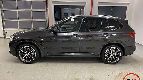 BMW X3 20d xDrive M-Paket grau Foto 2