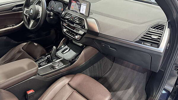 BMW X4 20d xDrive M-Sport X Foto 20