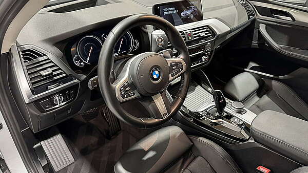 BMW X4 20d xDrive Autm. Advantage Foto 15